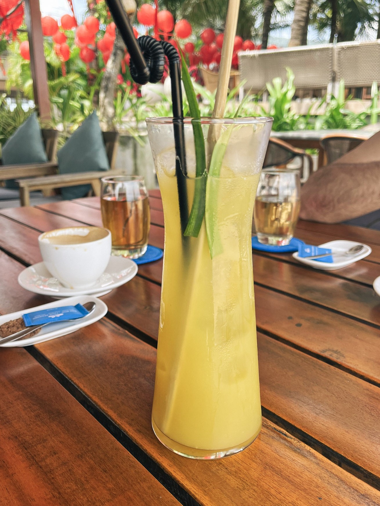 Fresh sugarcane juice by Bãi biển Quy Nhơn, Vietnam.