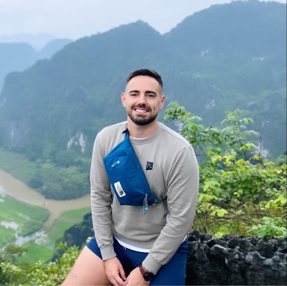 Alfonso Guerra, travel blogger and reviewer